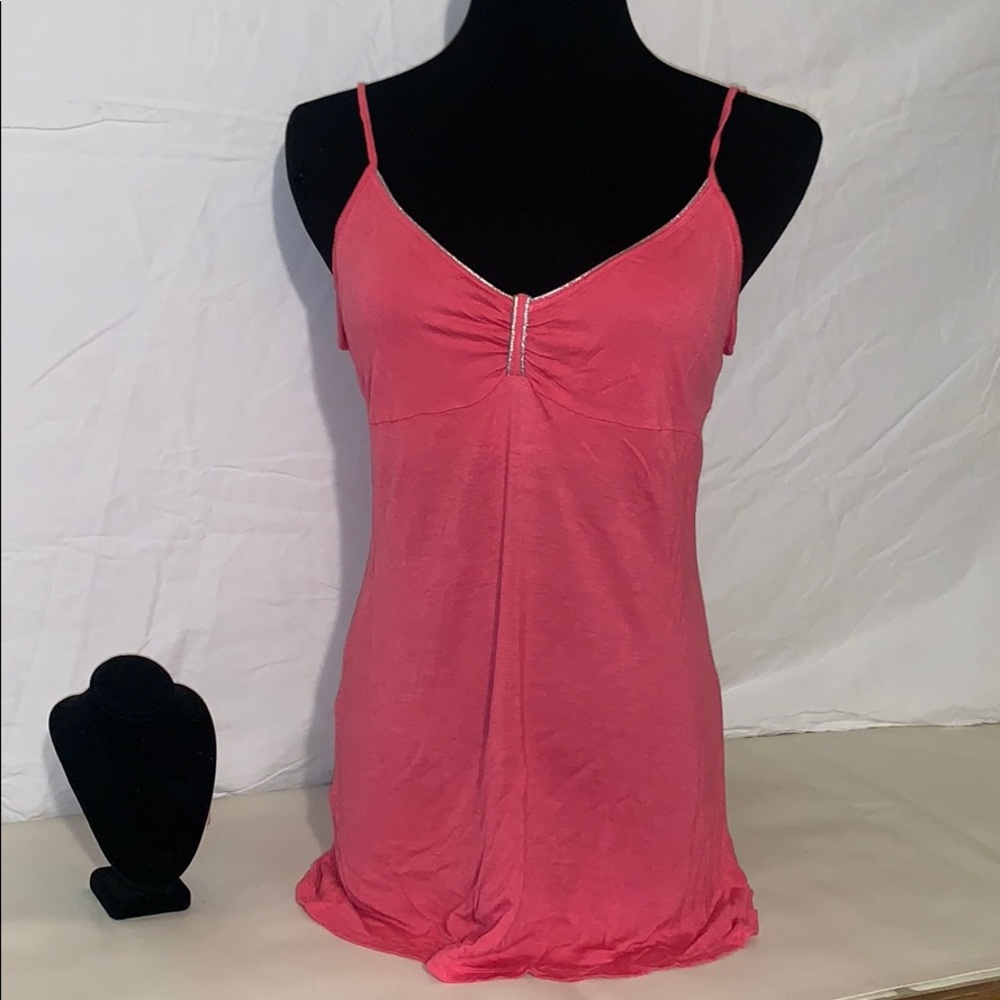 Guess Top